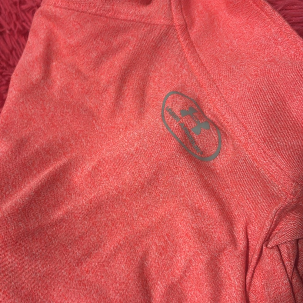 Under Armour pullover - Picture 2 of 2